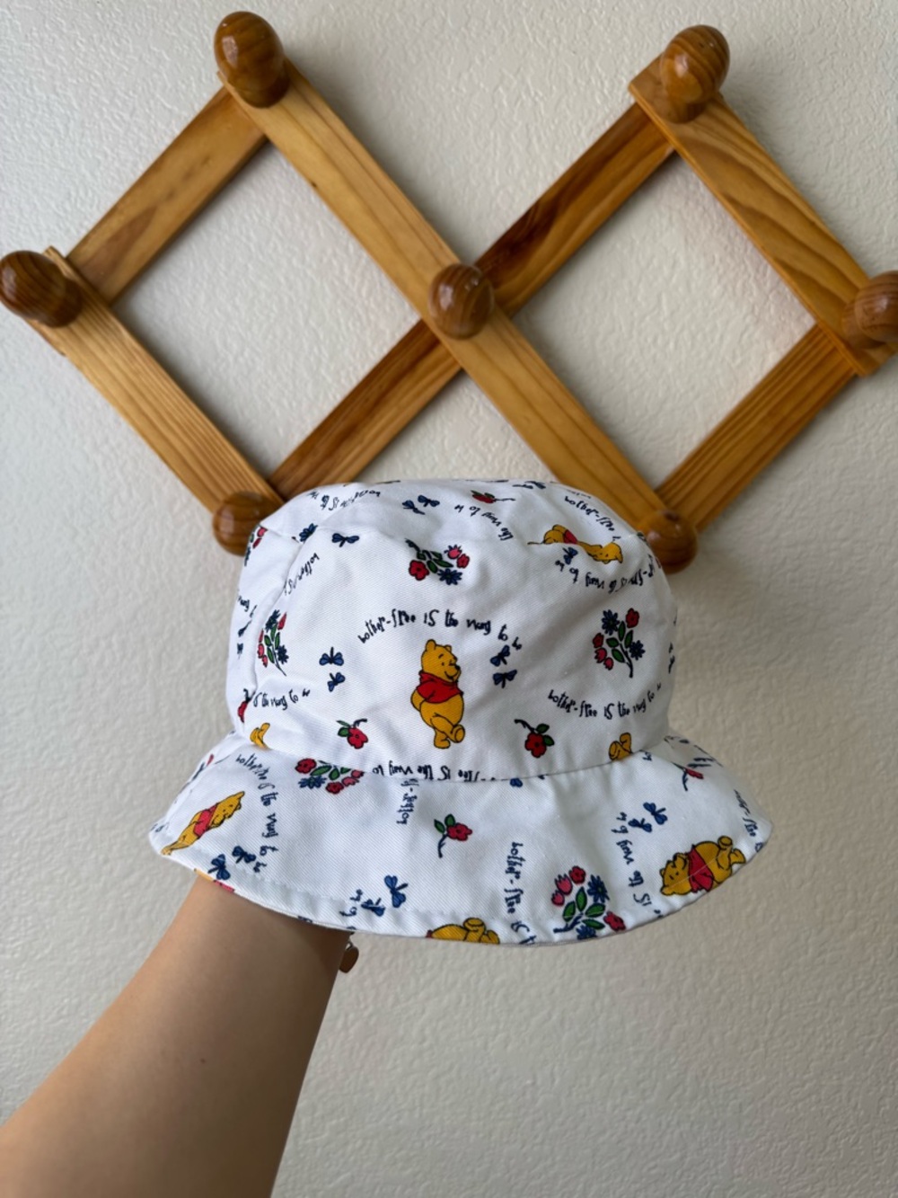 Vintage Winnie the Pooh Bucket Hat